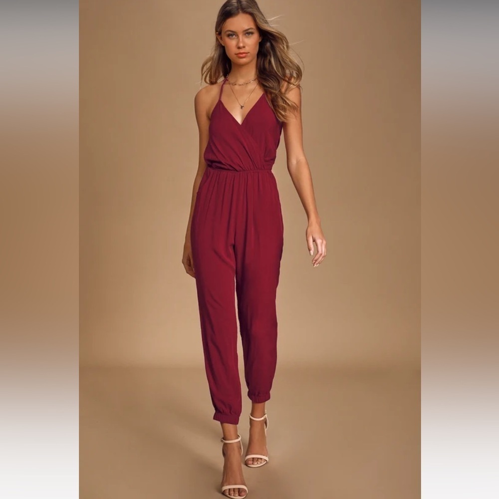 Lulu’s NWT Learning to Fly Halter Burgundy One Piece Jumpsuit Size Medium